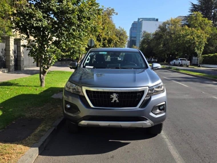Peugeot Landtrek