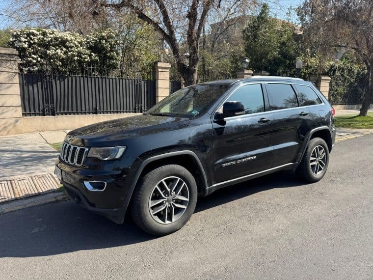Jeep Grand Cherokee Laredo